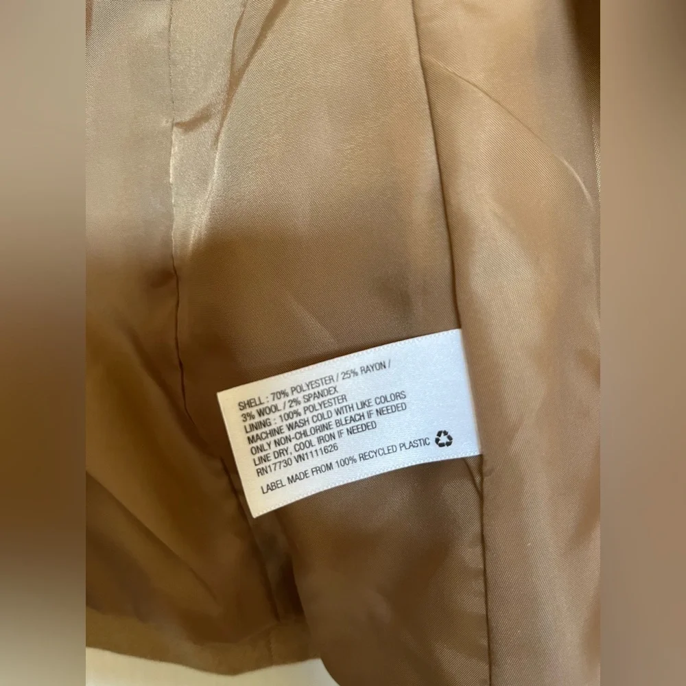 Merona Women's Classic Brown Blazer - Picture 5 of 7